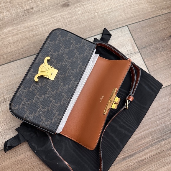 SOLD - Picture 8 of 16